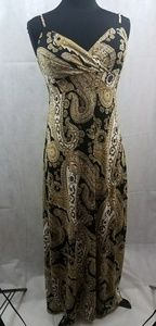 Essential By Milano Brown Paisley Maxi Dress